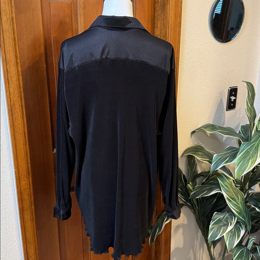 PRICE FIRM Sleeper Black Button-Up Shirt Size S - Picture 9 of 10
